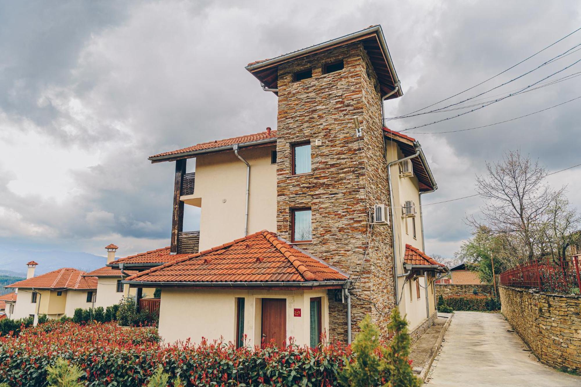 Vila Gardenia Gumoshtnik Exterior photo